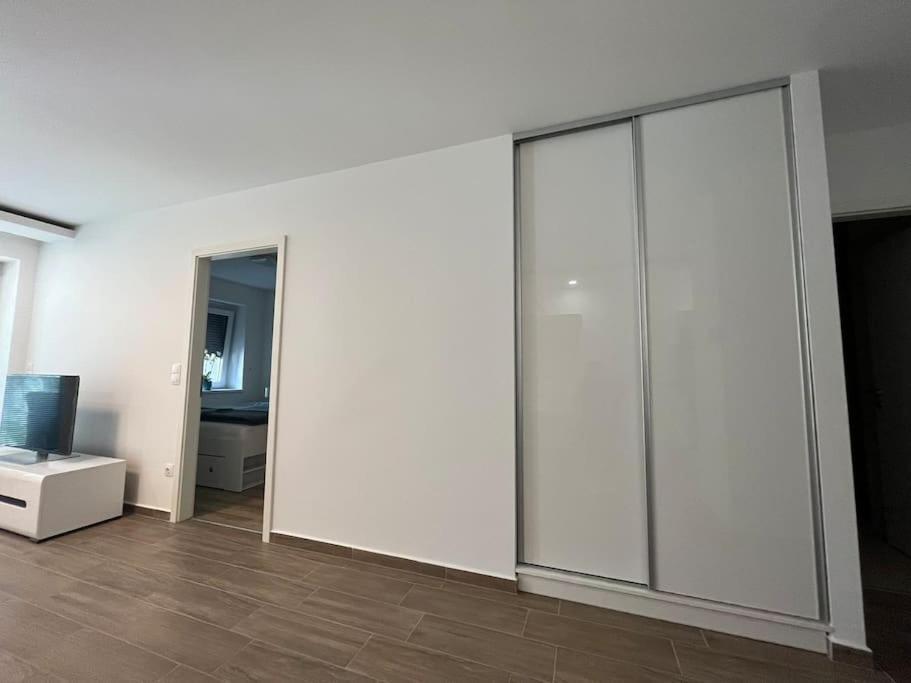 Swan Apartman - Кестели Екстериор снимка