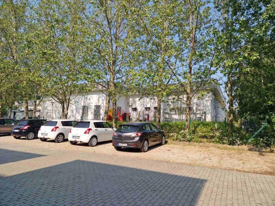 Swan Apartman - Кестели Екстериор снимка